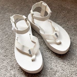 White Platform Tevas